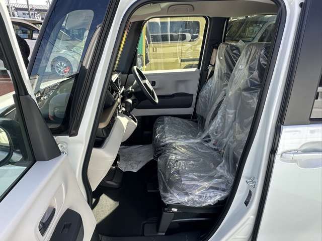 HONDA N BOX 2025 Image 31