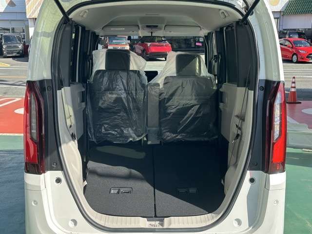 HONDA N BOX 2025 Image 31