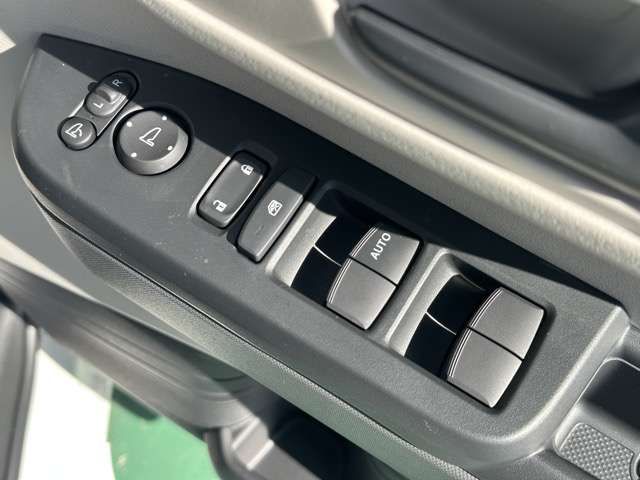 HONDA N BOX 2025 Image 31