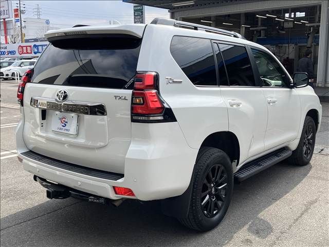TOYOTA LANDCRUISER PRADO 2022 Image 31
