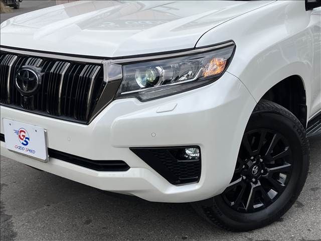 TOYOTA LANDCRUISER PRADO 2022 Image 31