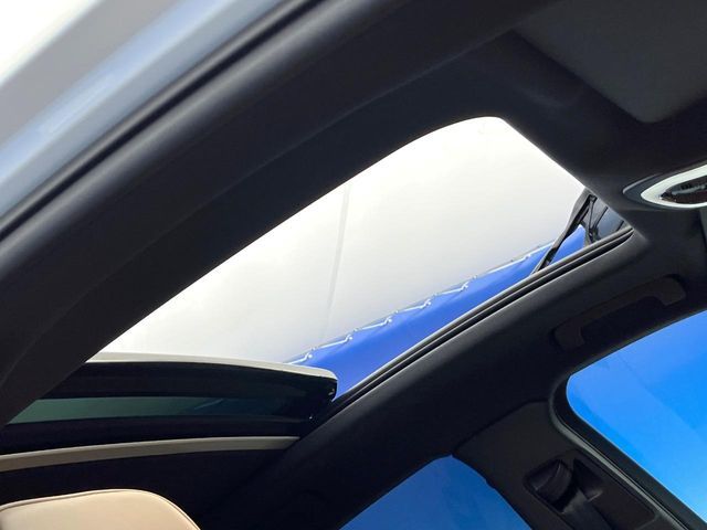 PORSCHE MACAN 2024 Image 31