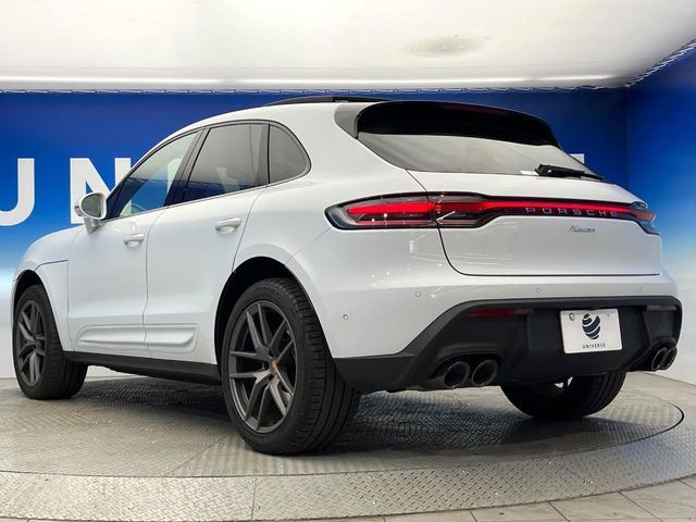 PORSCHE MACAN 2024 Image 31