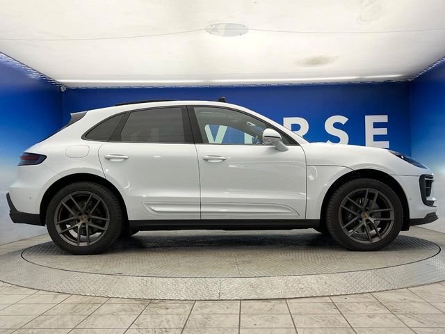 PORSCHE MACAN 2024 Image 31