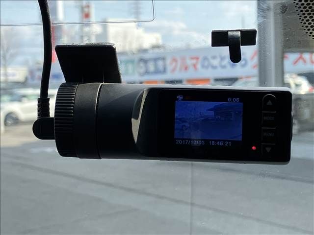 TOYOTA HIACE VAN 2WD 2021 Image 31