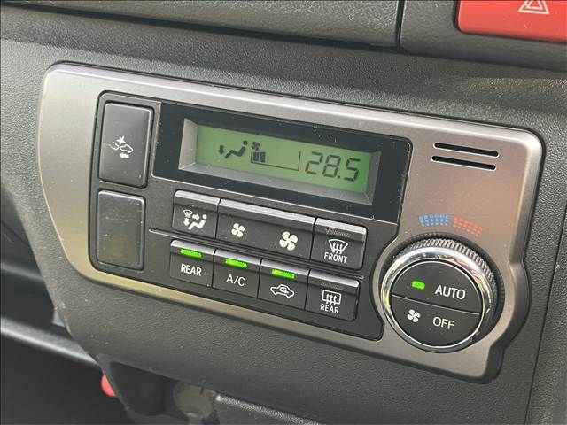 TOYOTA HIACE VAN 2WD 2021 Image 31