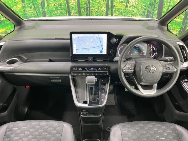 TOYOTA VOXY 2024 Image 31