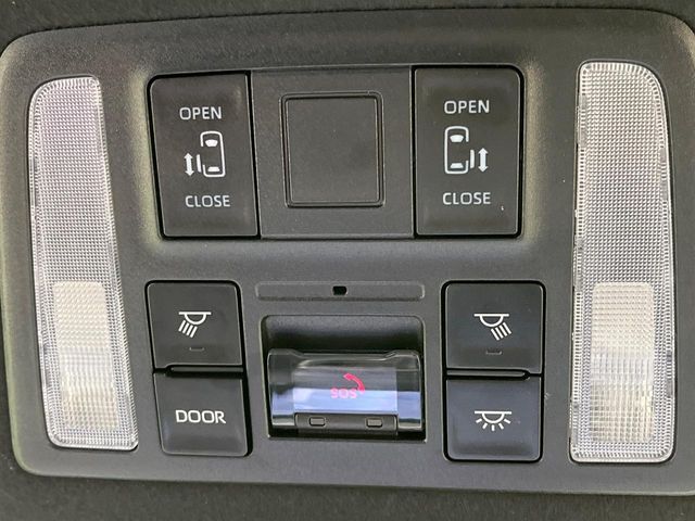 TOYOTA VOXY 2024 Image 31