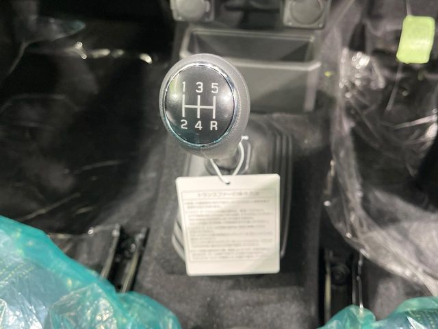 SUZUKI JIMNY NOMADE 2026 Image 31