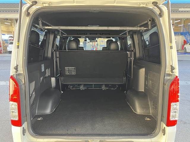 TOYOTA HIACE VAN 2WD 2021 Image 31