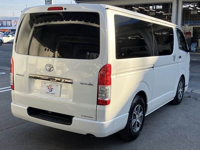 TOYOTA HIACE VAN 2WD 2021 Image 31