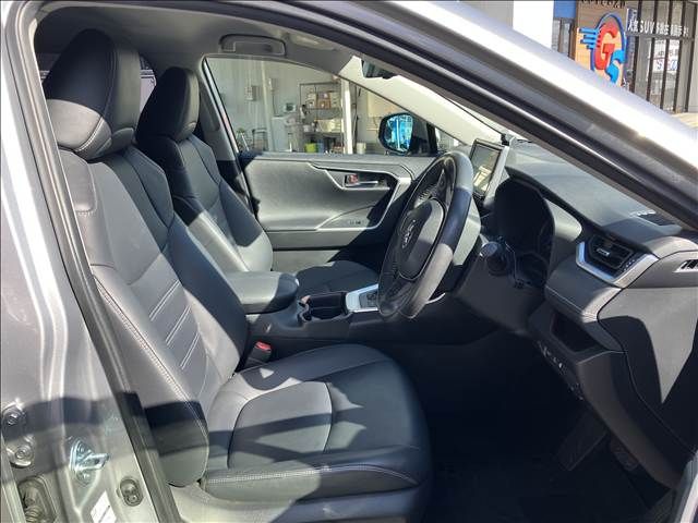 TOYOTA RAV4 HYBRID 4WD 2020 Image 31