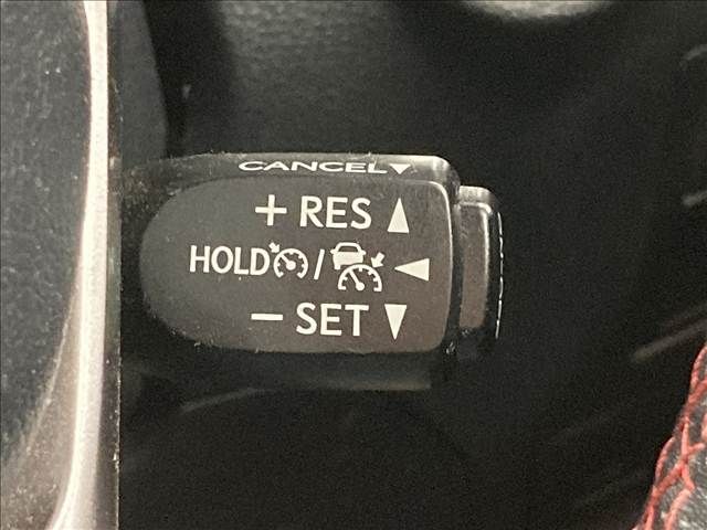 TOYOTA HILUX 4WD 2023 Image 31