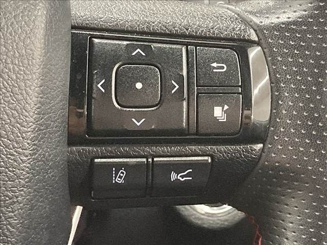 TOYOTA HILUX 4WD 2023 Image 31