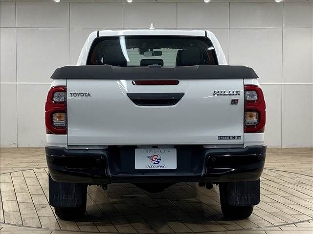 TOYOTA HILUX 4WD 2023 Image 31