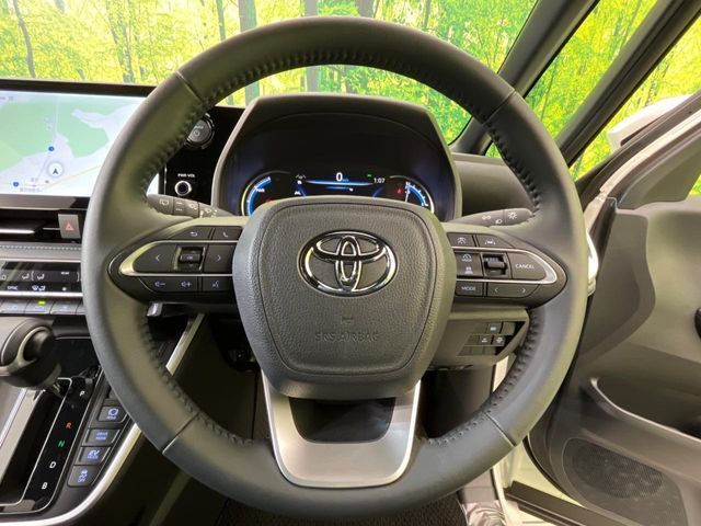 TOYOTA VOXY HYBRID 2025 Image 31