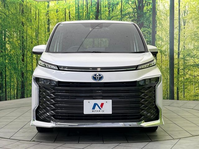 TOYOTA VOXY HYBRID 2025 Image 31