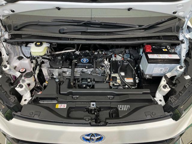 TOYOTA VOXY HYBRID 2025 Image 31