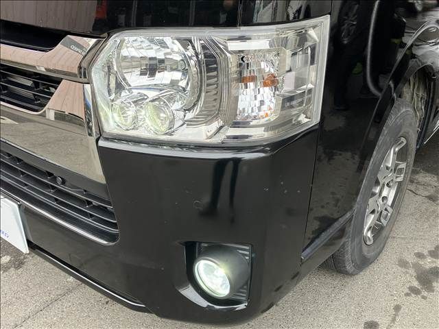 TOYOTA HIACE VAN 4WD 2022 Image 31