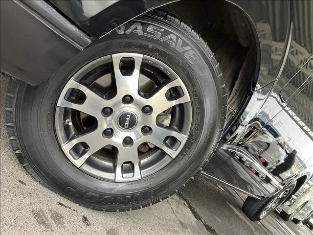 TOYOTA HIACE VAN 4WD 2022 Image 31