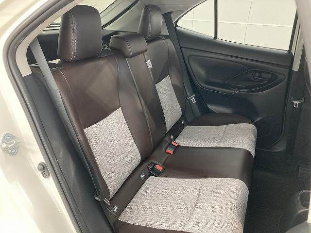 TOYOTA YARIS CROSS HYBRID 2021 Image 31