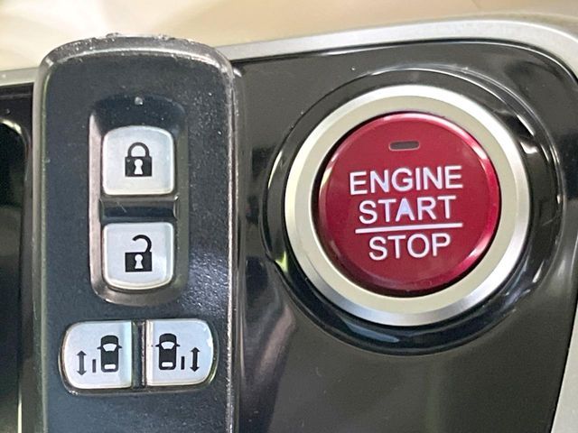 HONDA N BOX 2012 Image 31