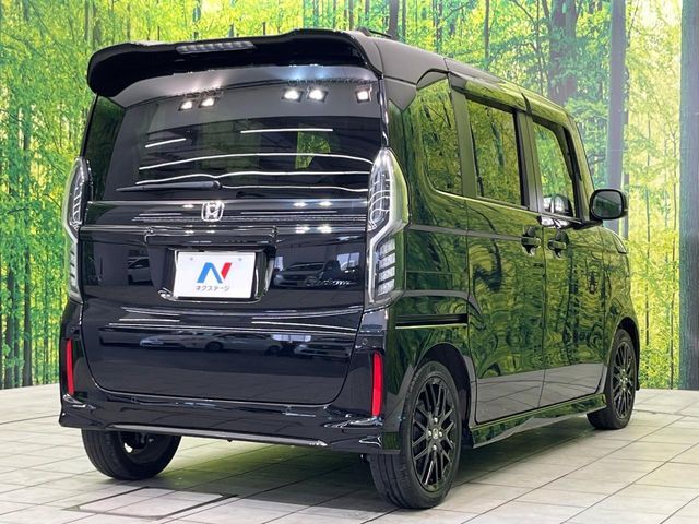 HONDA N BOX CUSTOM 2022 Image 31