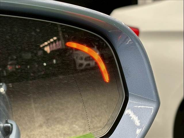 VOLVO S90 2017 Image 31