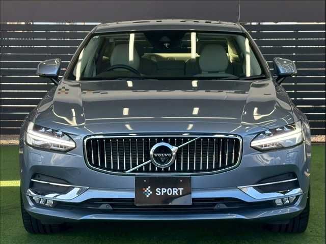 VOLVO S90 2017 Image 31