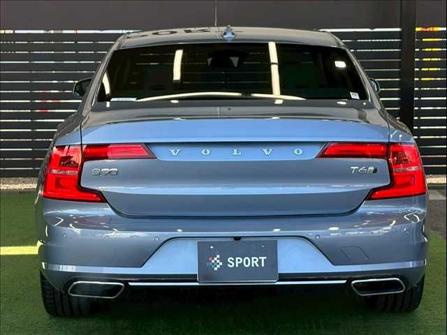 VOLVO S90 2017 Image 31