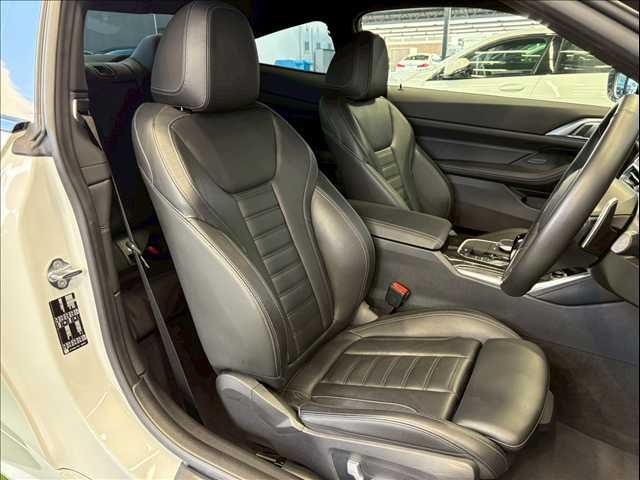 BMW 4SERIES COUPE 2022 Image 31