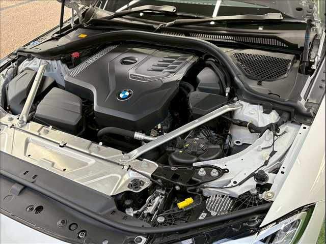 BMW 4SERIES COUPE 2022 Image 31