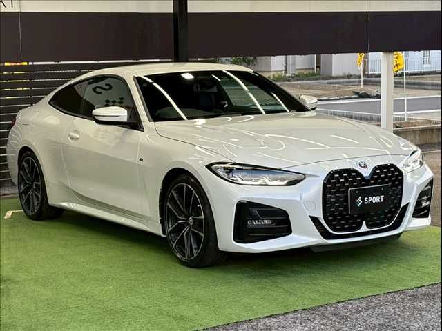 BMW 4SERIES COUPE 2022 Image 31