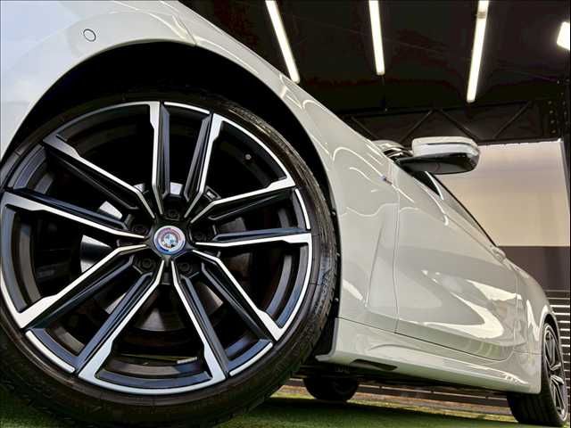 BMW 4SERIES COUPE 2022 Image 31