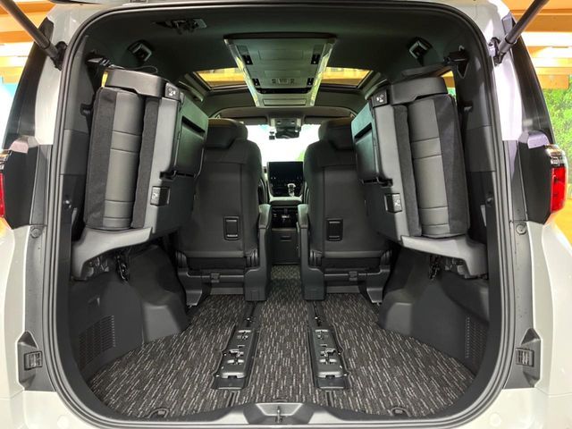 TOYOTA ALPHARD 2024 Image 31