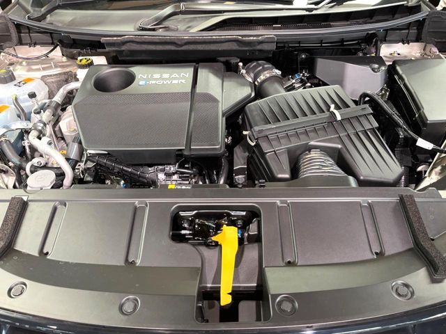 NISSAN X-TRAIL HYBRID 4WD 2026 Image 31