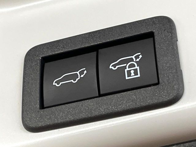 TOYOTA RAV4 HYBRID 4WD 2026 Image 31