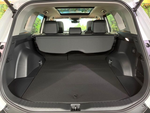 TOYOTA RAV4 HYBRID 4WD 2026 Image 31