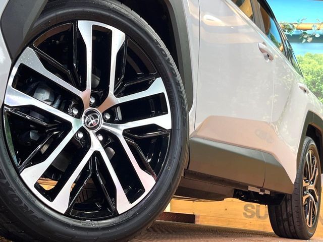 TOYOTA RAV4 HYBRID 4WD 2026 Image 31