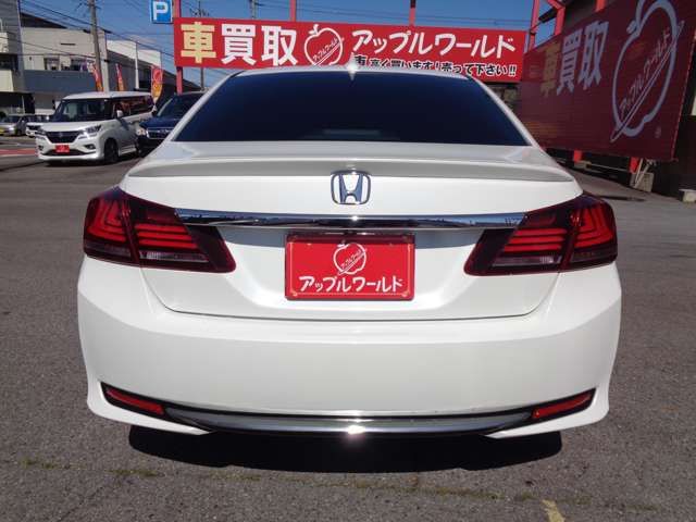 HONDA ACCORD HYBRID 2015 Image 31
