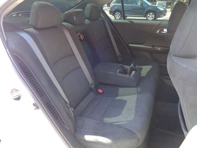 HONDA ACCORD HYBRID 2015 Image 31