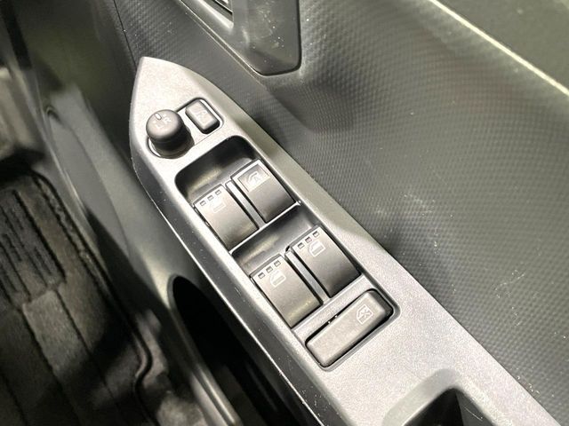 DAIHATSU MIRA E:S 2017 Image 31