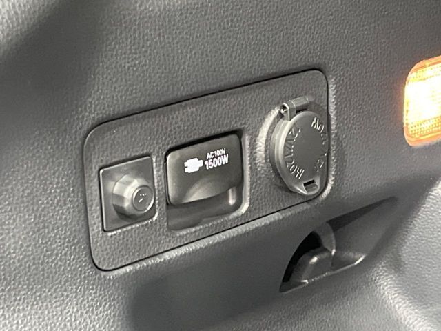 TOYOTA YARIS CROSS HYBRID 2021 Image 31