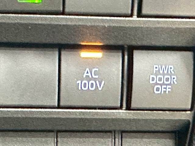 TOYOTA NOAH HYBRID 2023 Image 31