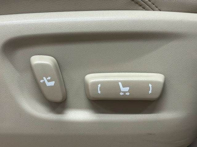 TOYOTA LANDCRUISER PRADO 2023 Image 31