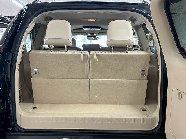 TOYOTA LANDCRUISER PRADO 2023 Image 31