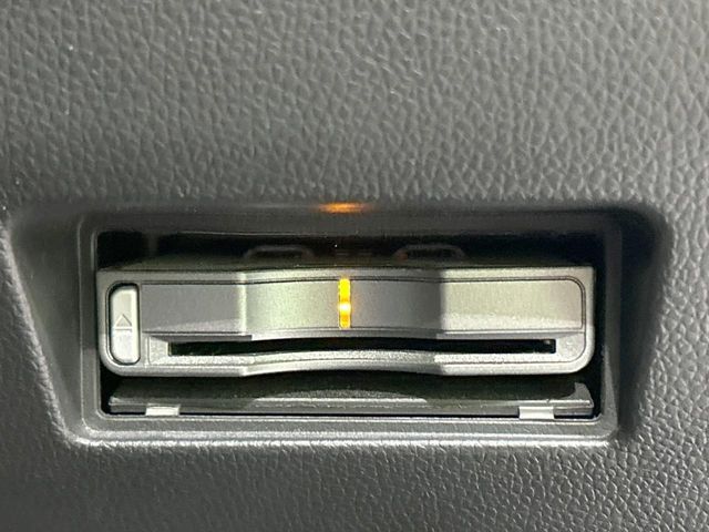 SUZUKI SWIFT 2018 Image 31