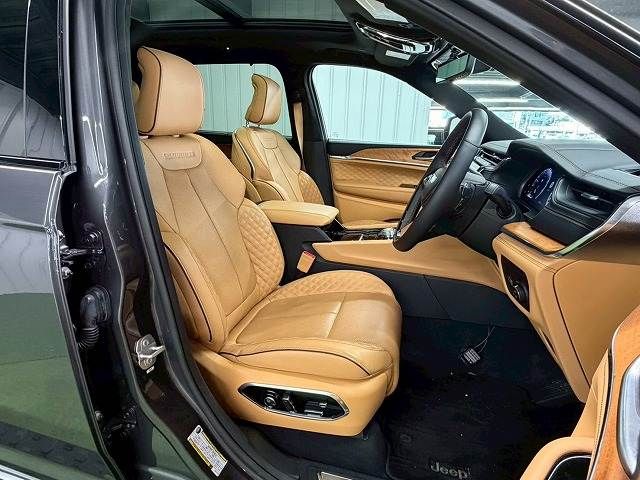 JEEP GRAND CHEROKEE 2023 Image 31