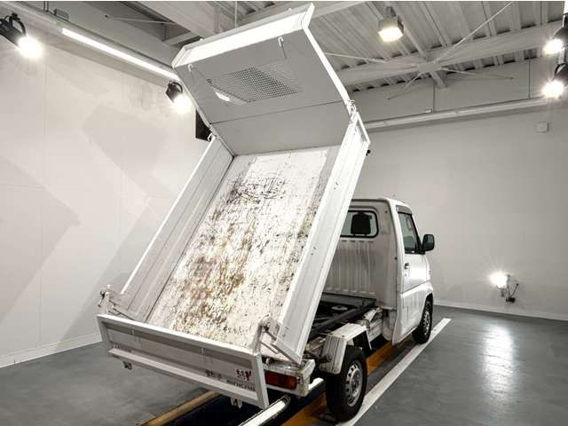 MITSUBISHI MINICAB TRUCK 4WD 2000 Image 31