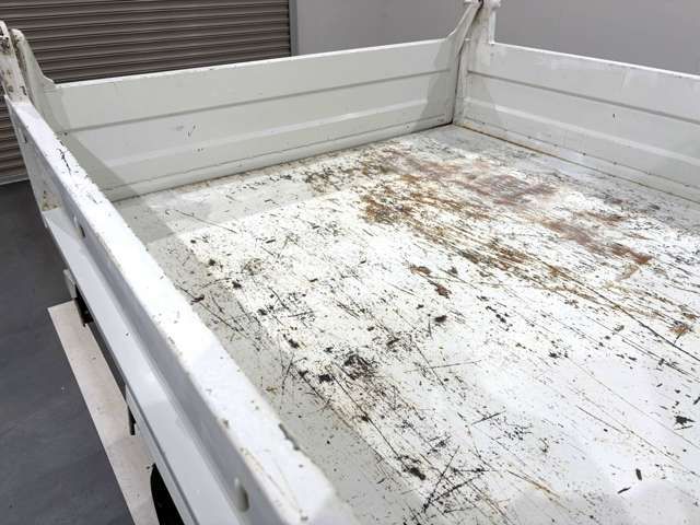 MITSUBISHI MINICAB TRUCK 4WD 2000 Image 31